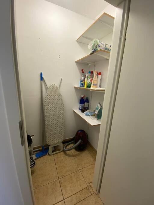 Augsburger Wohnung In Klinikum-Naehe ภายนอก รูปภาพ