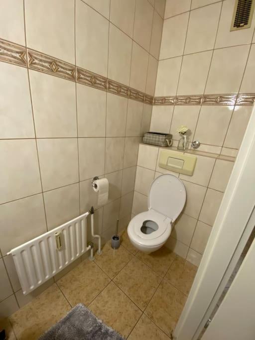Augsburger Wohnung In Klinikum-Naehe ภายนอก รูปภาพ